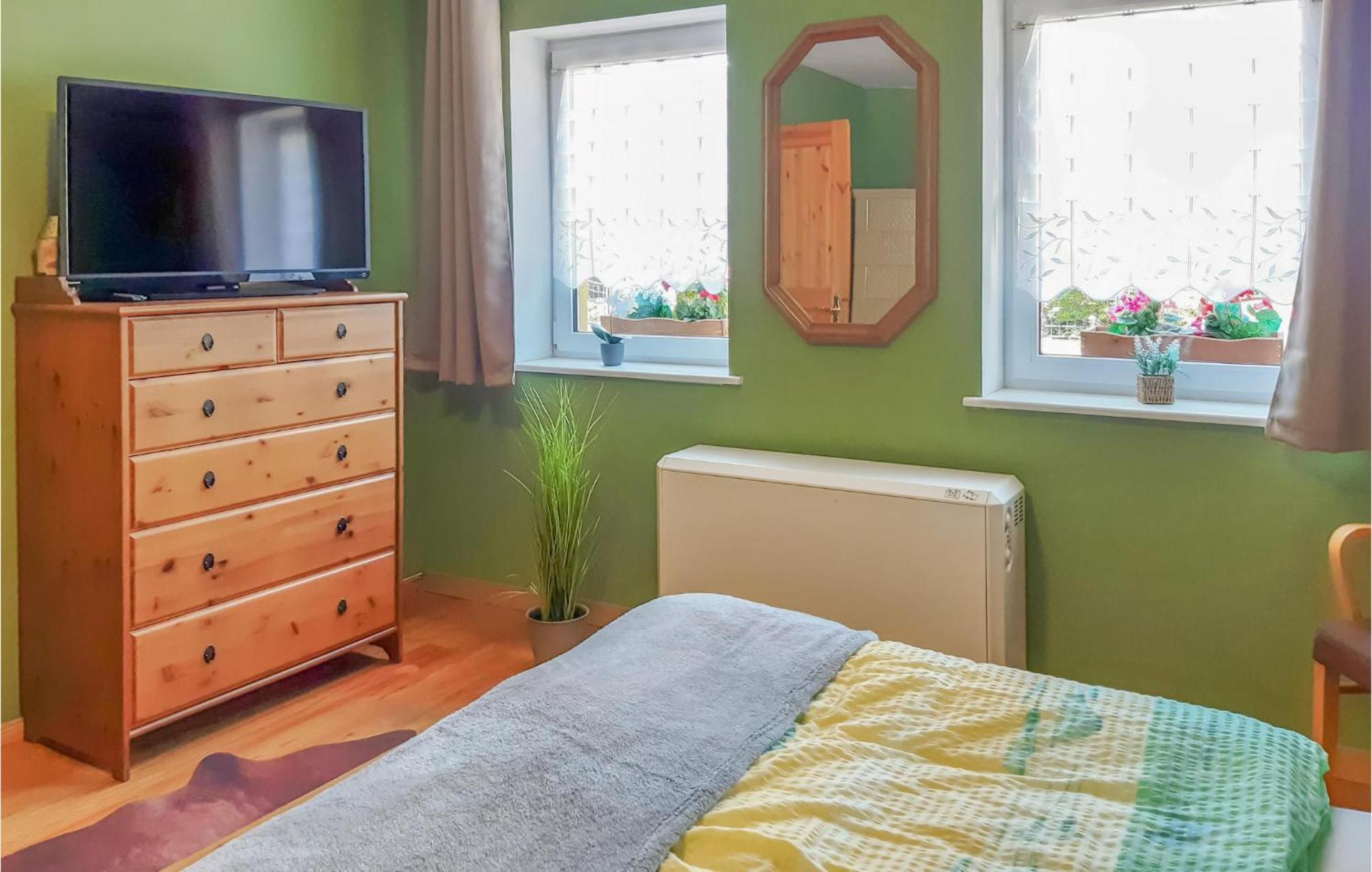 Nice Home In Neu Zauche Ot Caminche With Wifi Caminchen Екстериор снимка
