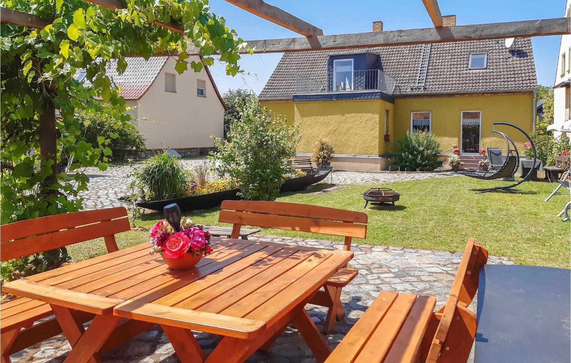 Nice Home In Neu Zauche Ot Caminche With Wifi Caminchen Екстериор снимка